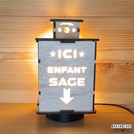 Façade - ICI enfant sage 01